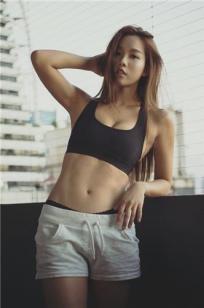 小薇Olivia 马甲线美人写真图精选