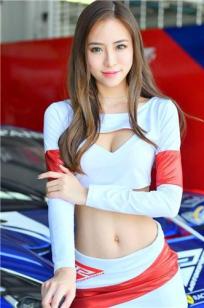 大马车模Germaine Ong，性感俏佳人