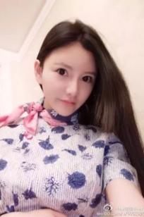 杨珊珊