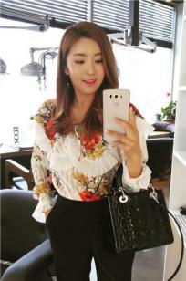 李宝美 日本网友最中意的南韩高尔夫美人