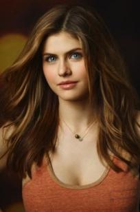 Alexandra Daddario(亚历珊德拉·达达里奥)