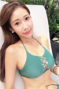 bless_nr- 韩国御姐儿模特比基尼私房照