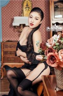 盼盼- [TouTiao头条女神]高清写真图 2017-02-26 凤凰黑丝女王