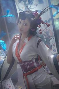 真的菜菜- 阴阳师最新SSR式神「花鸟卷」写真