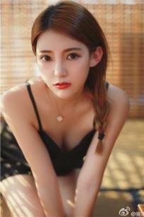 裴洁Jessie- 人气SG养眼私房写真