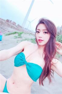 谢立琪- 这么辣的摄影师看过没？