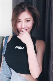 杨梓灵Fiona- 一个微笑动作迷死不少男生