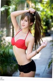 台湾天灯妹樂樂 比基尼写真大搜集