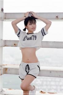 日系风美女仓井优香 天台演绎青春无敌