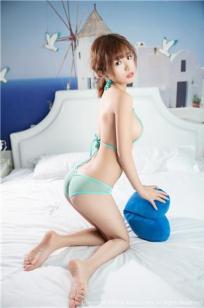 日系美女仓井优香 蓝色比基尼蕾丝网袜