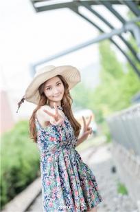架景- 韩国美女家居与外拍养眼写真