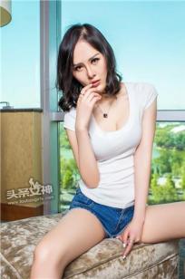 黑发天使小美纯子 夏日牛仔短裤logo
