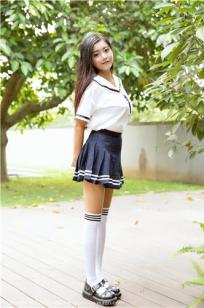 混血学妹林美惠子 清新校服消暑利器