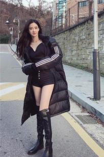 Ban Seo Jin- 南韩9头身美腿美人儿
