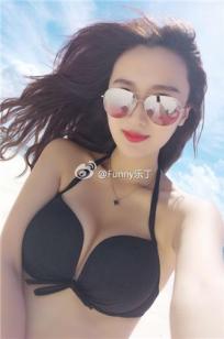 丁晓宜Cindy- 花椒女主播微博私房写真