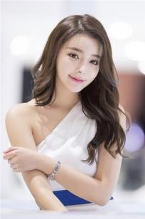 Han Ji Yeon- 甜心美女会展与家居写真