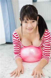 朝仓惠梨奈- 天真可爱的笑颜与F杯的魅惑