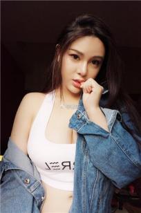 童瑄- 大胸美女微博私房照