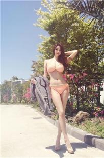 红丽(홍리)- 女神级美顏美腿与美胸