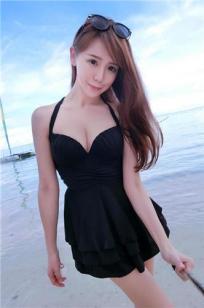 17直播台柱美女张摸摸 好身材真的可以摸
