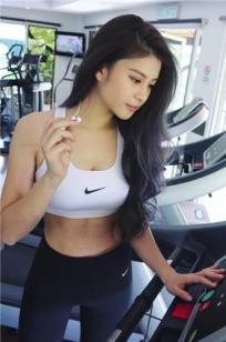大马正妹颜韵芝Yuth 性感马甲线超吸睛