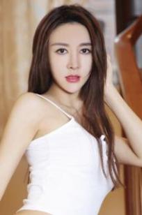 伊莉娜(Lina Yi)