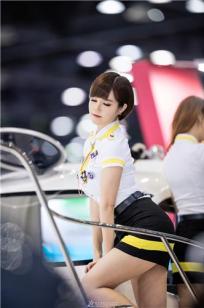 人气短发车模韩慧恩 丹凤眼灵动美人图
