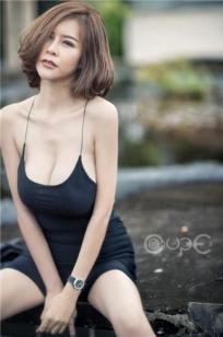 泰国辣妈Jewnaka的魔鬼FB私房写真