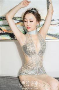 《舞会公主》张茜 香槟色礼服