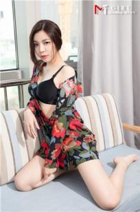 那依辰- [MTgirl蜜团女孩]高清写真图 NO.001 沙发