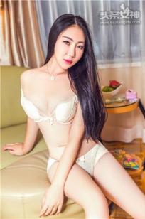 头条女神刘菲菲 大白兔兔内衣写真