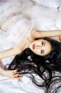 婚纱美女Suki_baby 唯美性感不失惹火
