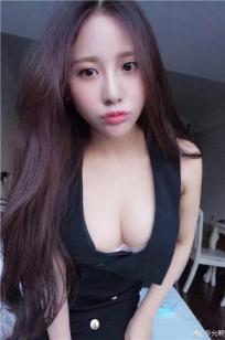 允熙yolo的微博私房写真