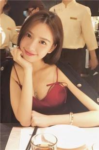 时尚气质美女ZY大暖私房照