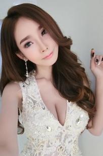 Ployly Yada