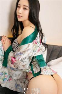 金美子化作白美人 古典优雅花色浴衣