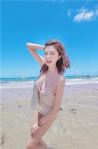 恋爱了！醒吾正妹安婷，沙滩比基尼好诱人