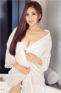 绿裙美人小甜心 迷人曲线将你迷倒