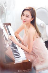 王琳- 气质模特唯美写真