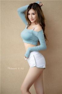 [TouTiao头条女神]高清写真图 2019.07.12 美丽的阳光少女