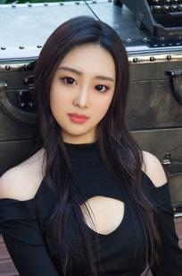 夏梓诺