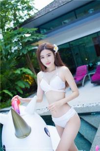 丽质美女艾司 清新靓丽玲珑身材