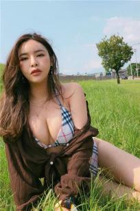 Rain-a- 台湾正妹内裤老板娘私房照