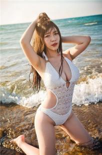 吴咏玄- 弹力女神波写真