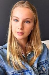 Chloe Vialaret