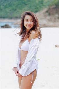 何泳芍- 激正水上美人！选美最大遗珠「阳光女孩」
