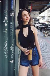 智欣(Fiona Fussi)- Chanel的御用红人素颜美照