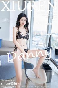 [XiuRen]高清写真图 2023.06.29 No.6998 浅浅Danny 美腿妩媚