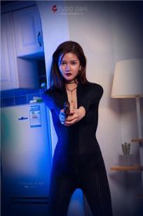 [TouTiao头条女神]高清写真图 2019.10.17 搜查官 古丽苏·阿依木