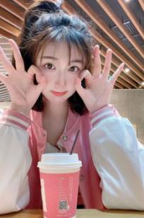 江真真